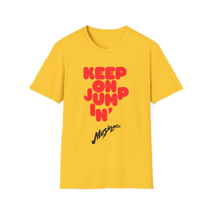 Yellow t-shirt with red text "KEEP ON JUMP IN" and black "Musique" graphic.